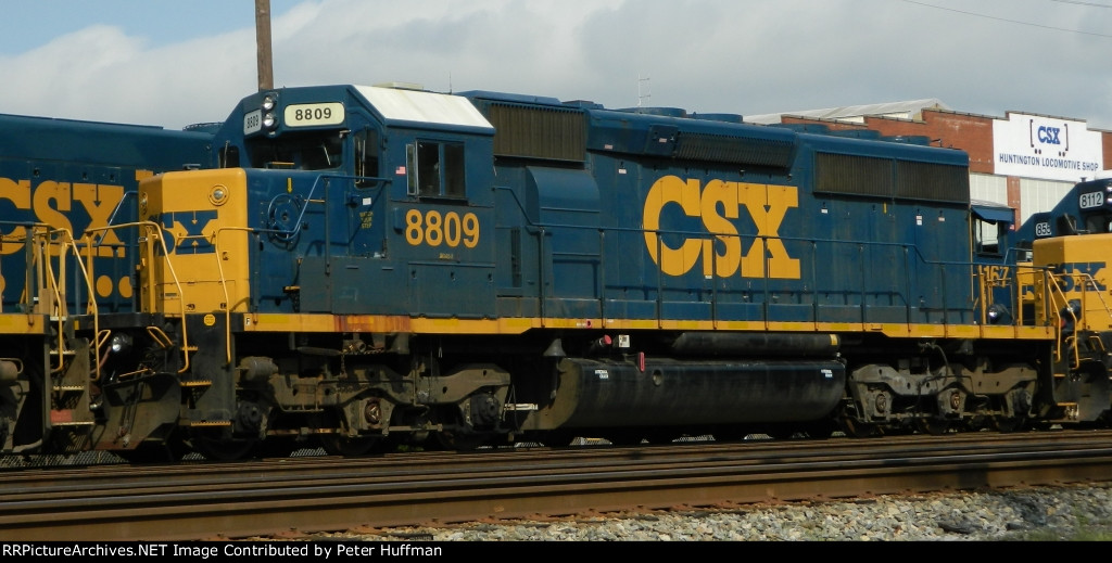 CSX 8809